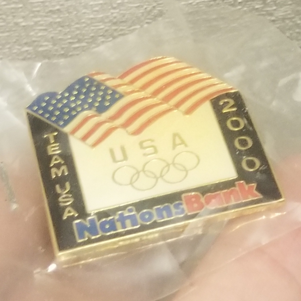 NWOT Team USA 2000 Olympic pin, beautifully enameled - Picture 5 of 7
